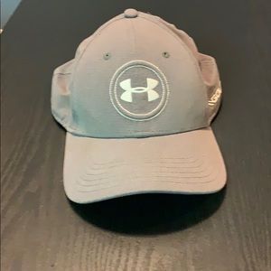 Under Armour golf hat